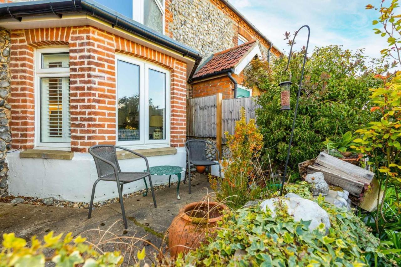 Host & Stay - St Joseph'S Cottage West Runton Kültér fotó